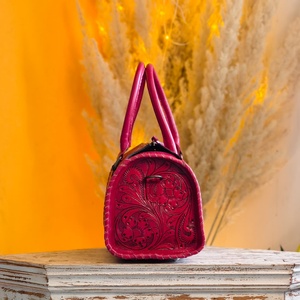 Bolsos de Viaje de Cuero Genuino con Grabado a Mano, Estilo Boho, Color Rosa, Hechos a Mano, Estilo Western, Elegantes - Product Image 4