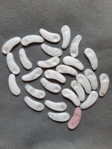 Spatule applicatrice de crème pour les yeux en quartz rose mini poli, de qualité supérieure, écologique, en jade, pour la vente en gros - Product Image 6