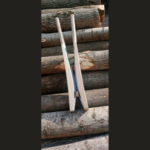 Bate de críquet similar al de Babar Azam, ligero, de madera de sauce con bordes gruesos para jugar al críquet de tapeball en Rawalakot - Product Image 5
