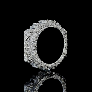 Lunette de montre en acier inoxydable personnalisée à motif croisé diamanté, sertie de diamants, cadre de remplacement écologique, accessoire de luxe pour bijoux, qualité supérieure - Product Image 3