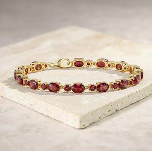 Pulsera con Dije de Rubí Cultivado en Laboratorio, Corte Ovalado, Plata de Ley 925, Chapado en Oro, Certificado de Lujo, Joyería Fina Hecha a Mano, Regalo para Mujer - Product Image 3