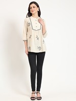 Haut en coton blanc brodé à col rond pour femme, de qualité supérieure, coupe confortable, idéal pour l'été et le bureau, en vente