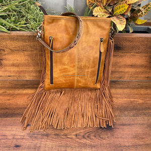 2025 Custom Large Capacity Hand Tooled Leather Handbag With Fringe Crossbody <b>Bag</b> High Quality Leather Shoulder <b>Bag</b> <b>for</b> <b>Women</b> - Product Image 5