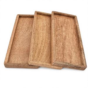 Nouvelle assiette de service en bois de manguier avec bord surélevé, lot de 3 pour présenter des fruits, des collations, des amuse-gueules, des sushis, des aliments décoratifs - Product Image 1