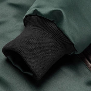 Chaquetas Varsity de Seda Satinada con Cuello Alto y Recubrimiento de Alta Calidad para Hombre, Nueva Llegada, Personalizadas con Botones Rojos, Moda para Exteriores - Product Image 6