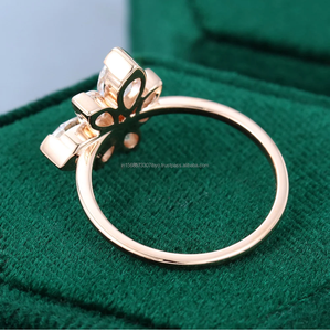 Elegante anillo de diamantes con forma de flor de diseñador en chapado en oro con corte Marquesa tamaño personalizado VVS Moissanite Diamond Designer Ring - Product Image 2