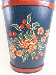 ขาตั้งร่มลายดอกไม้สุดหรูหราสไตล์วินเทจ เหมาะสำหรับโรงแรม สำนักงาน ร้านกาแฟ และพื้นที่ตกแต่ง จากอินเดีย - Product Image 2