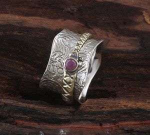 Luxury Natural Red <b>Garnet</b> Band <b>Ring</b> Elegant 925 Sterling <b>Silver</b> Gold Plated Statement Jewelry High-Quality Genuine <b>Garnet</b> Band - Product Image 4