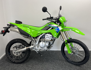 Nouvelles motos KLX 300 2025 abordables, prêtes à être expédiées - Product Image 4
