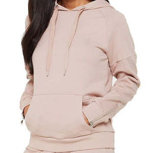 Sudaderas duraderas para mujer, producidas con costuras resistentes, tela de algodón suave y forro polar cálido que garantiza una comodidad duradera. - Product Image 1