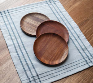 Planche de service ronde en bois d'acacia naturel, plateau de service alimentaire en bois, planche à charcuterie, plateau à fromage, assiette de dîner, cuisine - Product Image 1