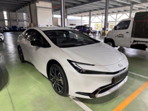 แผ่นบังแดดประตูรถยนต์ HIC วัสดุ PMMA  ใช้ได้กับ TOYOTA PRIUS (XW60) ปี 23 ขึ้นไป ได้พอดี 100% - Product Image 2