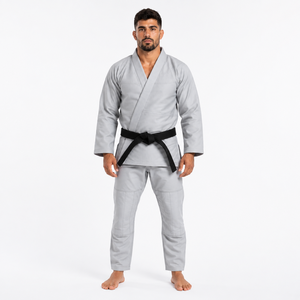 Traje de BJJ de alta calidad con material ligero, puntos de refuerzo y movilidad superior para entrenamiento y competición. - Product Image 1