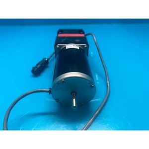 Régulateur de pression haute pureté Parker MICRON 32-113345-7184 + ES33B-DNR10, utilisé comme pièce détachée pour équipement semi-conducteur d'occasion - Product Image 3