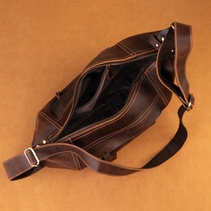 Sac de poitrine en cuir élégant et durable pour le quotidien, sac messager de voyage, sac à bandoulière tendance - Product Image 6