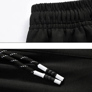 Ensemble de sport pour homme en coton 100% à séchage rapide, imprimé tendance, été, 2 pièces, style sportif, bicolore noir et blanc, t-shirt et short - Product Image 4