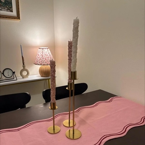 Juego de portavelas de aluminio chapado en oro de diseño elegante, candelabro decorativo, opciones de personalización. - Product Image 4