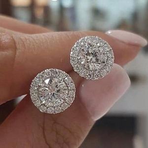 Pendientes Unisex de Diamantes Redondos con Corte Brillante, Color E, Oro Sólido de 14K, Estilo Vintage Clásico, Regalo para Compromiso, Boda o Fiesta - Product Image 2