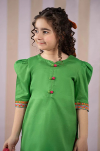Ensemble 3 pièces décontracté pour femme, sans manches, en soie et coton, uni, avec kameez et shalwar plissé à bordure, idéal pour les fêtes et mariages, à prix raisonnable - Product Image 5