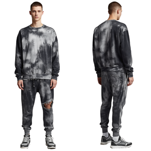 Conjunto Deportivo Oversize con Efecto Desgastado y Lavado Ácido, Chándal Personalizado con Estampado Urbano, Ropa de Gimnasio - Product Image 1