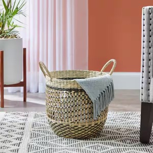 <b>Round</b> Natural and Black Seagrass Storage <b>Basket</b> Handmade Storage <b>Basket</b> Wholesale eco-friendly Made Viet Nam - Product Image 3
