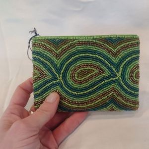 Monedero Bordado a Mano con Cuentas y Patrones Decorativos Únicos para Regalos Personalizados y Artículos Pequeños - Product Image 2