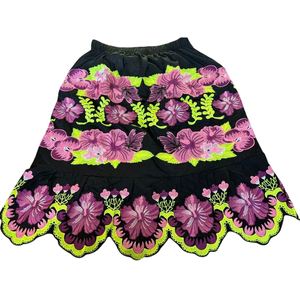 Jupe plissée pour femme, nouvelle mode respirante, best-seller, nouveau design, coupe ajustée courte, broderie décorative. - Product Image 3