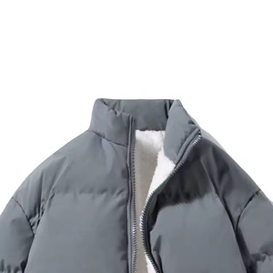 Veste matelassée pour homme sur mesure en gros, veste matelassée à capuche respirante pour l'hiver, gris et blanc - Product Image 5