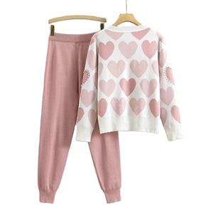 Chic femmes 2 pièces mode ensemble broderie perle coeur forme pull haut printemps sarouel pour hiver Sport survêtements costume - Product Image 5