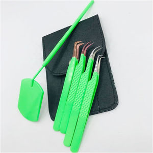 Pinces à cils anti-magnétiques en acier inoxydable de haute précision, pinces à extensions de cils pour usage professionnel en salon de beauté - Product Image 5