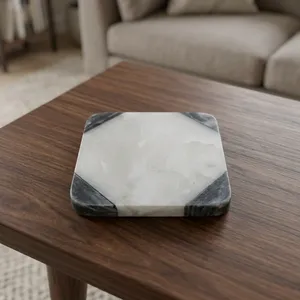 Posavasos Cuadrado de Mármol Blanco Hecho a Mano con Incrustaciones de Piedra Gris Natural, Resistente al Calor, Protector de Mesa para Hogar y Oficina - Product Image 1