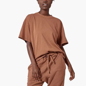 Conjuntos Deportivos Casuales de Verano Personalizados de 2 Piezas, Conjunto de Camiseta de Manga Corta y Pantalones Cortos de Algodón para Mujer, Conjunto Deportivo Unisex para Mujer - Product Image 1