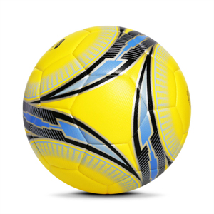Ballon de football de qualité supérieure, personnalisé, cousu à la main, taille 5, style classique, fabriqué au Pakistan, en cuir. - Product Image 3