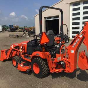 Tractor Cortacésped Kubota 2026 con Cargador Frontal y Retroexcavadora, Mini Tractor Cortacésped con Retroexcavadora en Venta para Europa - Product Image 5