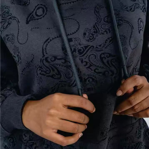 Sudadera con capucha para hombre 2026, con corte personalizado y bajo sin cordón, estilo urbano, estampado punk y hip hop, con efecto desgastado y bajo sin rematar - Product Image 6