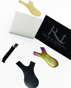 Juego de 3 Herramientas de Maquillaje de Acero Inoxidable con Forma de Y para Lifting de Pestañas, en 3 Colores Diferentes - Product Image 6