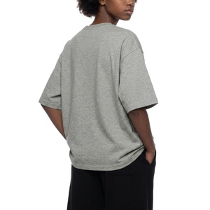 Camiseta Oversize de Algodón Premium para Mujer, Lisa, con Hombros Caídos, Personalizable con Logo, Estilo Urbano, Venta al por Mayor - Product Image 3