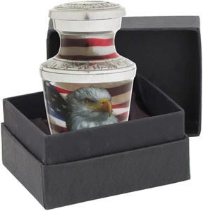 Charme en forme d'aile d'ange bleue et urne commémorative personnalisée pour cendres d'adultes, avec couvercle, pour cendres humaines. - Product Image 3