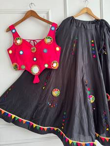 Mirror Indian <b>Pakistani</b> Cotton Floor-Length Quick Dry Pink Sleeveless Blouse <b>Black</b> Lehenga <b>Dress</b> Festival Wear - Product Image 6