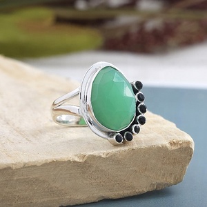 Natural Chrysoprase & Black Onyx <b>Statement</b> <b>Ring</b> 925 Sterling <b>Silver</b> Vintage Green Gemstone Boho Chunky <b>Ring</b> - Product Image 5