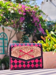 Hand <b>Tooling</b> Carved Checkered Diamond Pattern Messenger Handbags For Women 100% Genuine Leather Ladies <b>Small</b> Flap Messenger Bags - Product Image 5