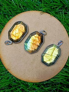 Pendentif en labradorite naturelle facetée, argent sterling 925, collier en pierres précieuses, bijoux faits à la main, vente en gros, cadeau pour elle - Product Image 6