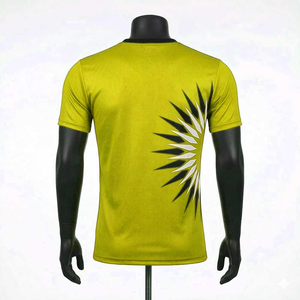 Camiseta de Manga Corta con Cuello Redondo y Estampado Geométrico Amarillo para Hombre, de Secado Rápido, Tejida, Deportiva y Ajustada - Product Image 3