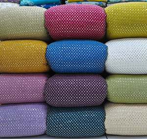 Proveedor Mayorista de Tela de Seda Bordada con Cuentas, Fabricante de Tela de Seda con Trabajo de Bordado en India, Tela de Seda Bordada con Cuentas - Product Image 4