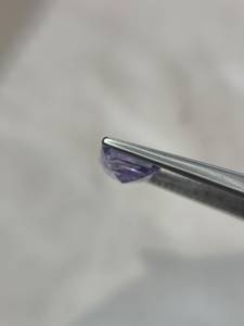 Spinelle Mahenge Naturelle de Haute Qualité, Coupe Émeraude Carrée, 2,05 CT, Violette, Pierre Précieuse Tanzanienne Facettée, Idéale pour la Fabrication de Bijoux - Product Image 3