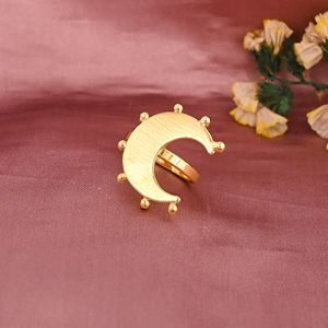 Bague élégante demi-lune en laiton plaqué or réglable pour femme, cadeau de mariage et de fiançailles, vente en gros de 25 paires - Product Image 2