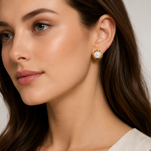 Pendientes de perlas de imitación Namivaa para mujer, joyería clásica minimalista de alto brillo para uso diario, regalo de joyería para fiesta - Product Image 1
