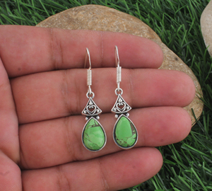 Boucles d'oreilles pendantes en argent sterling 925 avec turquoise verte et cuivre, faites à la main, en filigrane triangulaire, cadeau de luxe, vente en gros - Product Image 2