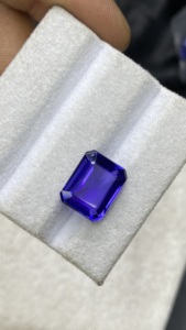 Certified Natural Royal Rich <b>Blue</b> Color Tanzanite Octagon Emerald Cut Stone With Excellent Color Natural Zoisite 7.99 Carat - Product Image 3