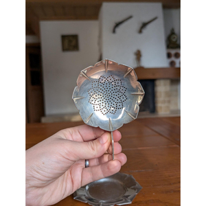 Easy Clean Metal Handle Custom Shape Silver Color Stainless Steel Separator Silver Metallic <b>Tea</b> <b>Infuser</b> Home and Kitchen Ware - Product Image 3